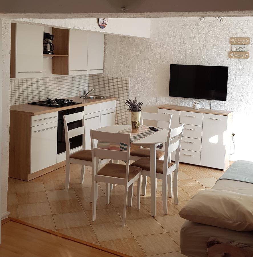 סנג' Apartments Barbara מראה חיצוני תמונה